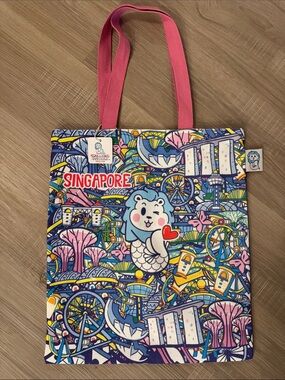 Singapore Character Print Tote Bag - Pink Handles